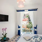 Punta Re بيت ضيافة 4*